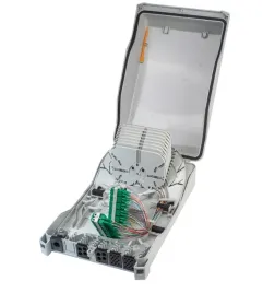 modulowa-obudowa-swiatlowodowa-dla-sieci-ftth-ip55-omelcom-luna-m