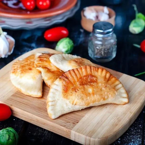forma-do-pierogow-85-cm-2-szt-stan-opakowania-oryginalne