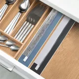 dyspenser-do-folii-czarny-marka-orion