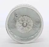 pojemnik-dekoracyjny-pudelko-z-pokrywka-bizuteria-material-metal