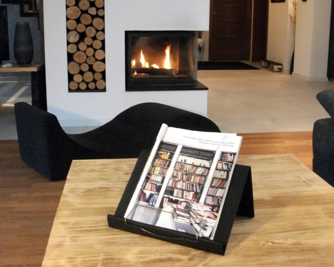 pulpit-do-nut-4text-rivfund-rozowy