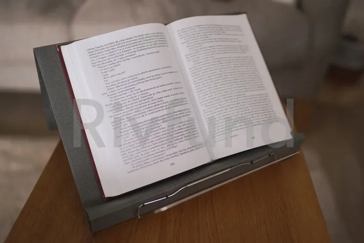 podstawka-pod-tablet-4text-czerwony-typ-uchwyt