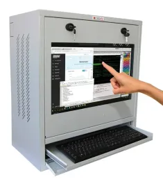 szafa-na-komputer-przemyslowy-pc-i-monitor-dotykowy-22-cali