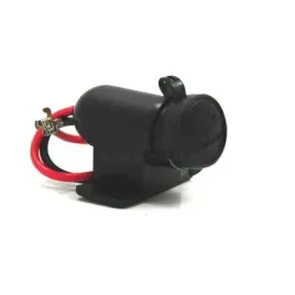 carpoint-wodoodporne-gniazdo-zapalniczki-samochodowej-12v-15a