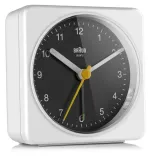 budzik-braun-bc03wb-kostka
