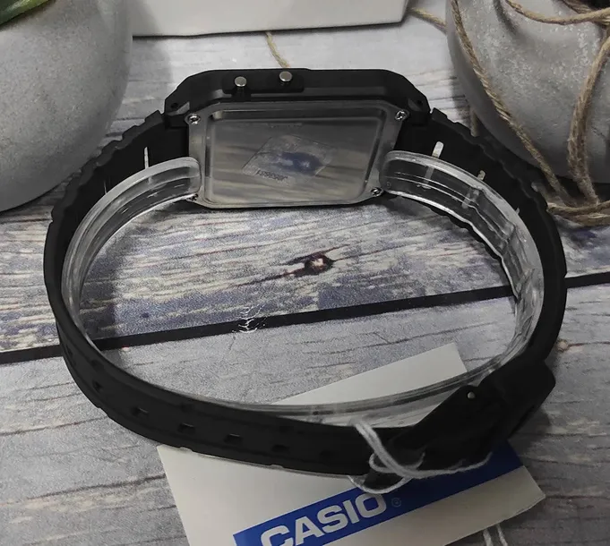 zegarek-casio-ca-53wf-1bef-kalkulator-retro-model-ca-53wf-1bef
