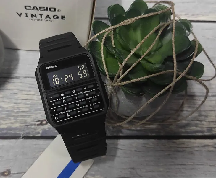 zegarek-casio-ca-53wf-1bef-kalkulator-retro-stan-nowy-cechy-dodatkowe-nie-zawiera-niklu