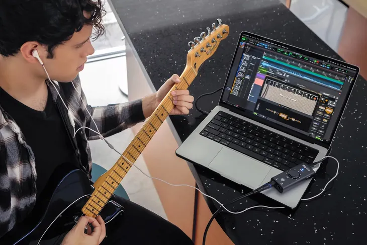 ik-multimedia-irig-usb-interfejs-audio-gitarowy