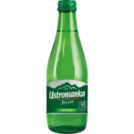 ustronianka-woda-niegazowana-330ml