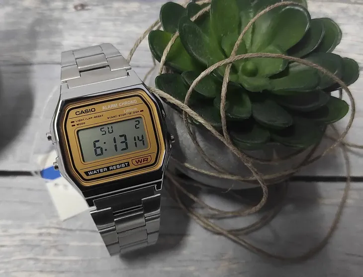 zegarek-casio-a158wea-9ef-retro-cechy-dodatkowe-nie-zawiera-niklu