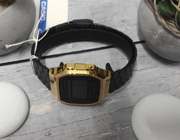 zegarek-casio-a168wegb-1bef-retro-model-a168wegb-1bef