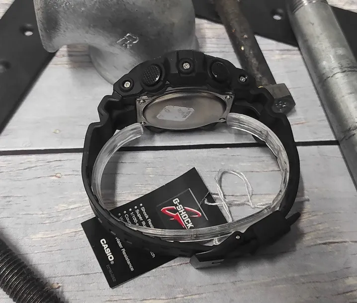 zegarek-casio-ga-700-1ber-g-shock-marka-casio-cechy-dodatkowe-nie-zawiera-niklu