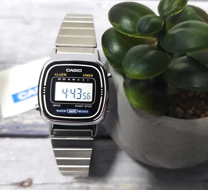 zegarek-casio-la670wea-1ef-retro-model-la670wea-1ef