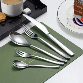 30-czesciowy-zestaw-sztuccow-stal-nierdzewna-srebr