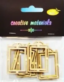 drewniane-elementy-w-ksztalcie-ramek