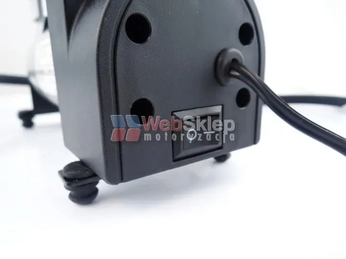 kompresor-samochodowy-150-psi-12-v-fv-mocny