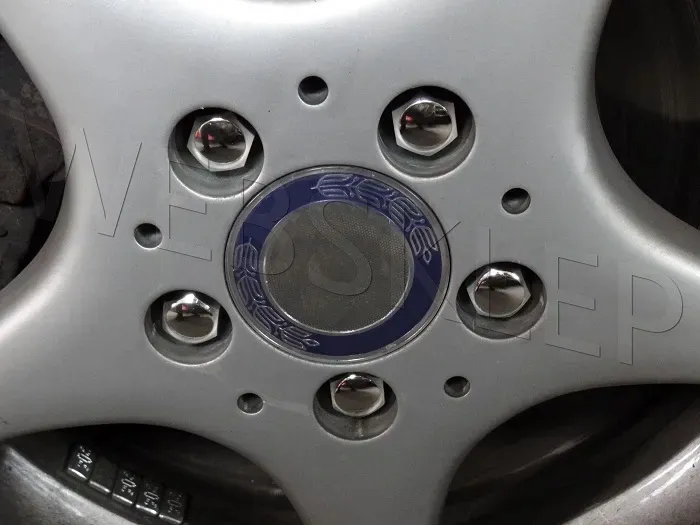 nakladki-nakretki-na-sruby-chrom-srube-tanio-19mm-kod-producenta-inny