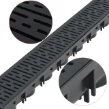 kanaly-odplywowe-plastik-4-m-stan-nowy