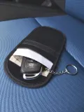 etui-na-klucze-driver-czarny-stan-nowy