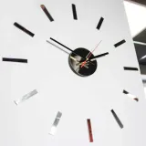 lustrzany-zegar-scienny-classic