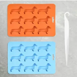 2x-forma-do-kostek-lodu-w-ksztalcie-jamnikow-nozyk-silikonowa-tacka