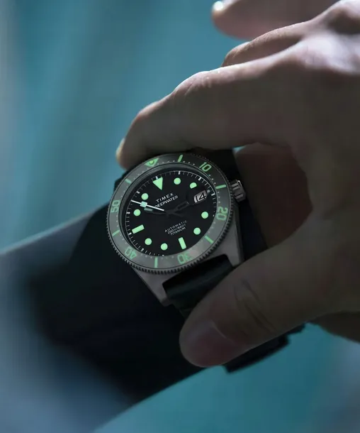 zegarek-meski-timex-deepwater-reef-200-titanium-automatic-typ-nareczny