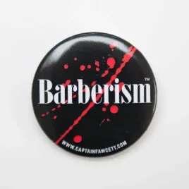 captain-fawcett-zestaw-przypinek-badge-collection