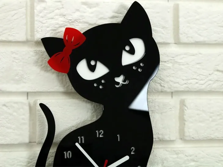 zegar-scienny-ultra-cichy-kotek-czarny-marka-modernclock