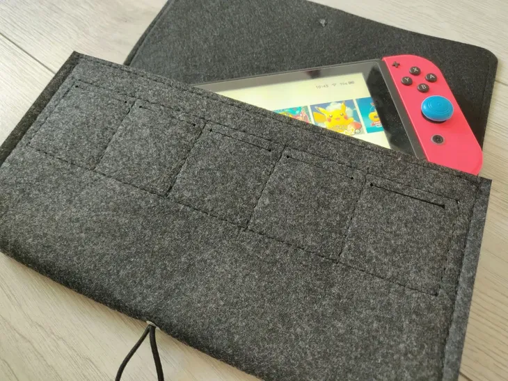 futeral-nintendo-switch-case-pokrowiec-etui-stan-nowy