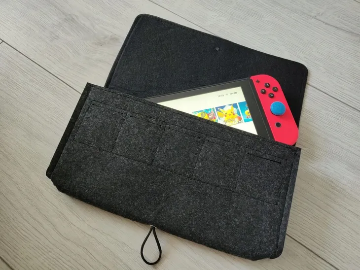 futeral-nintendo-switch-case-pokrowiec-etui-stan-nowy