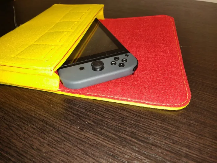 futeral-nintendo-switch-case-pokrowiec-etui-stan-nowy