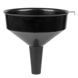 lejek-plastikowy-czarny-uniwersalny-do-paliwa-cieczy-wody-30-cm-amio-04047