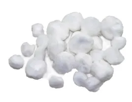 pompony-puszyste-biale-24szt