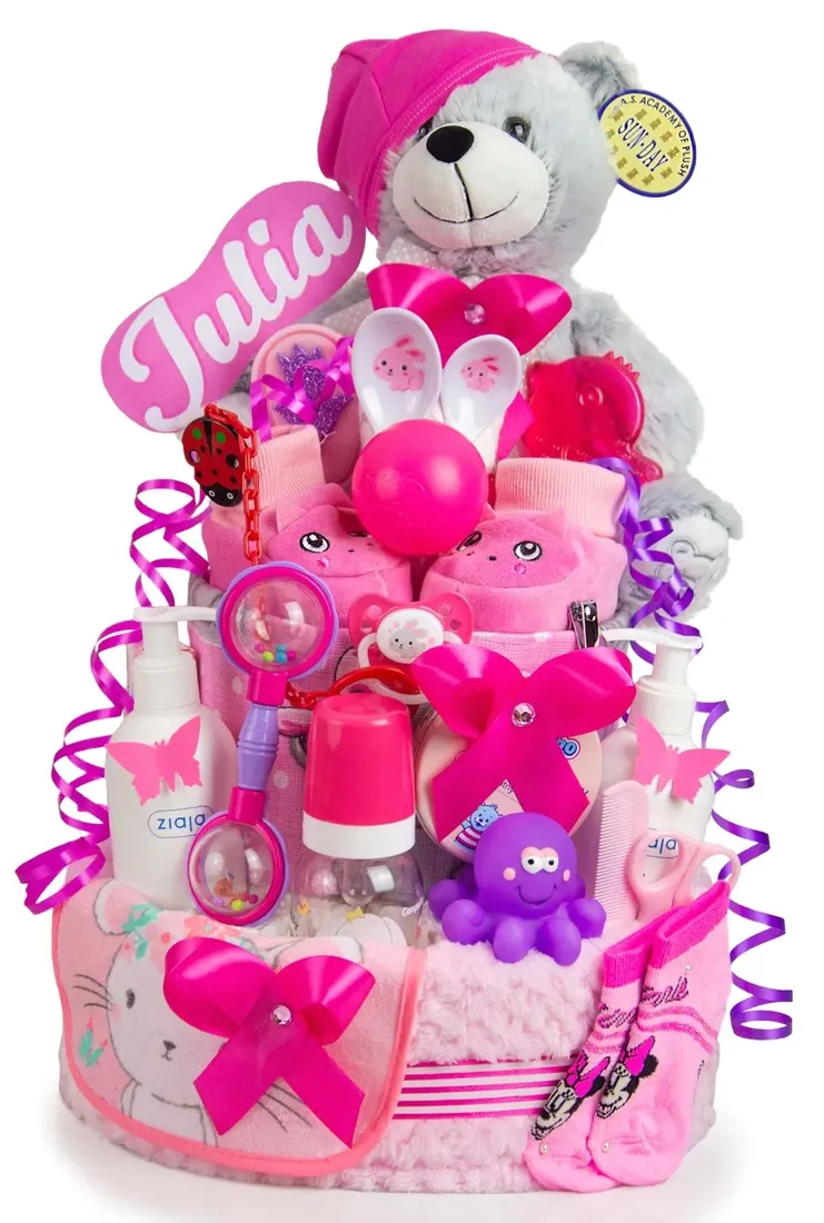 gigant-tort-z-pieluch-pampers-mis-botki