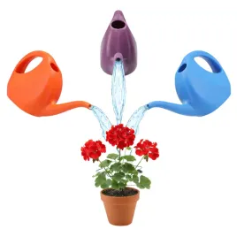 konewka-ogrodowa-2l-plastikowa-do-podlewania-roslin-kwiatow-w-domu-ogrodzie