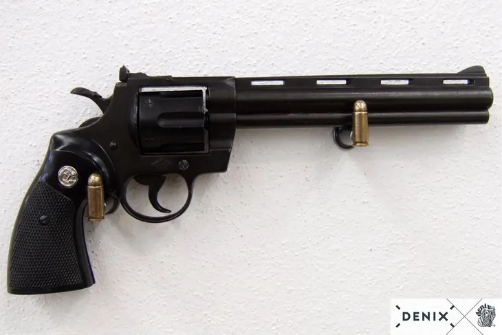 replika-amerykanski-rewolwer-python-magnum-8-denix-model-1061-waga-z-opakowaniem-1-4-kg