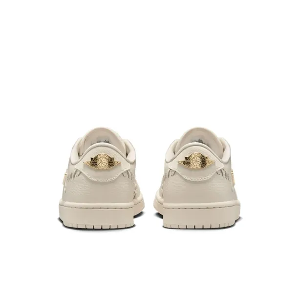 air-jordan-1-low-kod-producenta-fn503220010-rozmiar-42