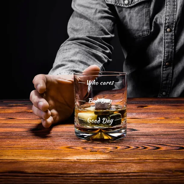 szklanka-do-whisky-who-cares-stan-nowy