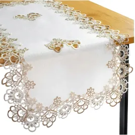 bieznik-bialy-haftowany-na-stol-lawe-60-120-cm-serweta