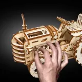 robotime-drewniane-puzzle-3d-traktor-stan-nowy