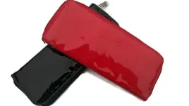 etui-na-pedzle-do-makijazu-tommi-white