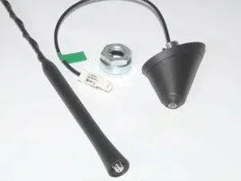 antena-dachowa-fakra-biala-vw-audi-opel-wzmacniac