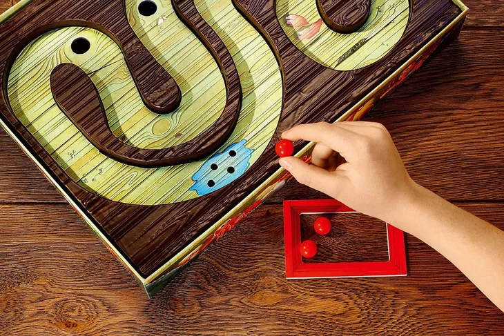 gra-planszowa-la-cucaracha-ravensburger-wiek-gracza-5-7-lat