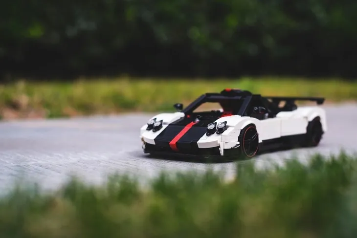 klocki-technic-konstrukcyjne-auto-samochod-pagani