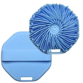 myjka-silikonowa-miekka-szczotka-do-ciala-z-antyposlizgowa-raczka