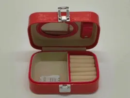 organizer-na-pierscionki-pudelko-na-bizuterie-szkatulka-elegancki-kuferek
