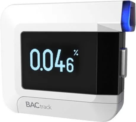tester-alkoholu-bactrack-c8-komunikacja-bluetooth