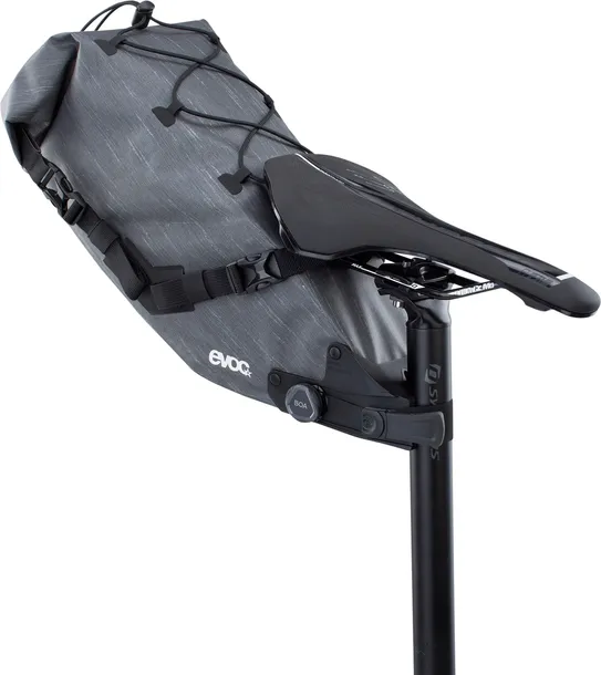 torba-pod-siodelko-evoc-seat-pack-boa-wp-6-l-zapiecie-rolowane-z-klamra