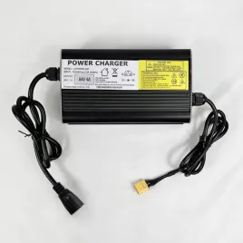 ladowarka-akumulatorow-samochodowy-yzpower-yz300-84-v-4-a-prostownik