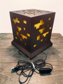 minecraft-lampka-nocna-led-dekoracja-stojaca-3d-prezent